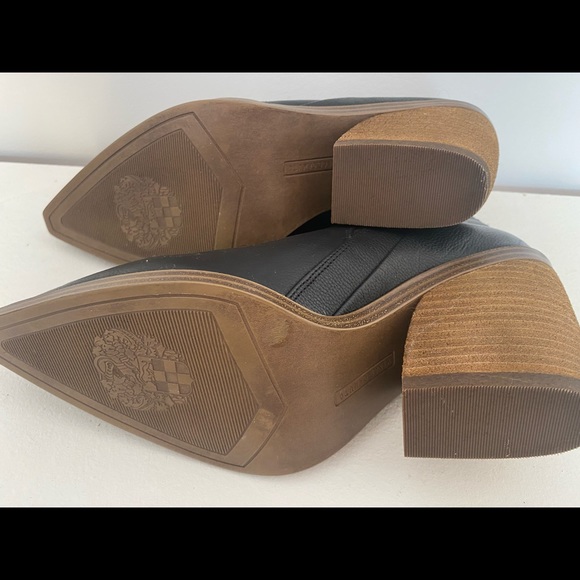 New in Box Vince Camuto Gradina Ankle Boots 9 - Picture 3 of 10